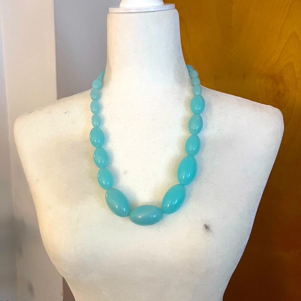 H&M Turquoise Beaded Necklace